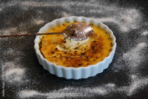 Obraz na plátně Crème brûlée, creme brulée