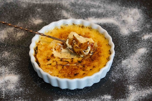 Fotografie Crème brûlée, creme brulée