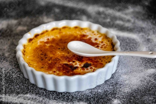 Fotografie Crème brûlée, creme brulée