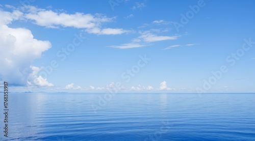 Fototapeta Naklejka Na Ścianę i Meble -  boat in the sea