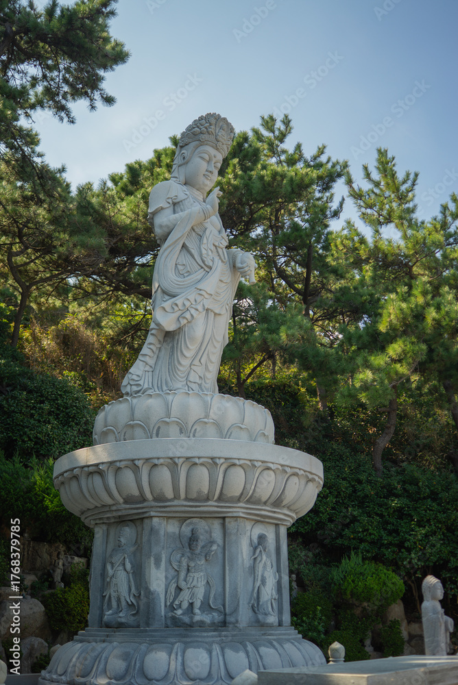 Fototapeta premium Harmony in Korean Stone
