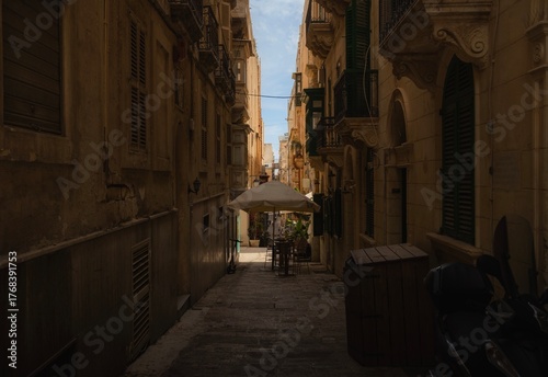 narrow alley in the city of Valletta