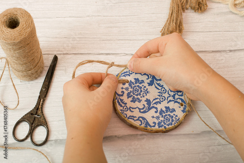 Step by step. How to create a wooden decoration. Step 9 from 13.