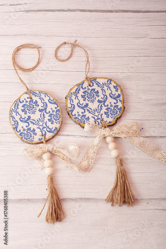 Step by step. How to create a wooden decoration. Step 12 from 13.