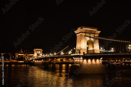 Széchenyi Chain Bridge clear night sky in Budapest