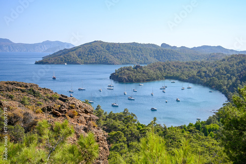 Fototapeta Naklejka Na Ścianę i Meble -  A hidden gem of Marmaris: Inbuku Bay.
The captivating combination of nature, clear blue sea, fresh air, and stunning views provides a perfect getaway. 