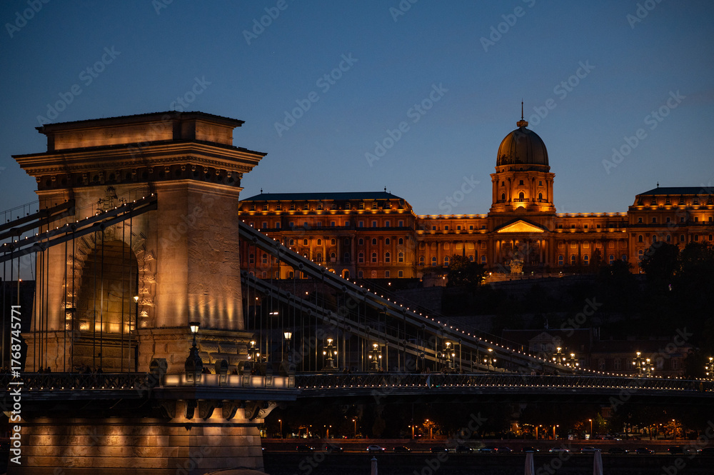 Fototapeta premium Royal palace of Buda Castle in autumn evening, Budapest, Hungary
