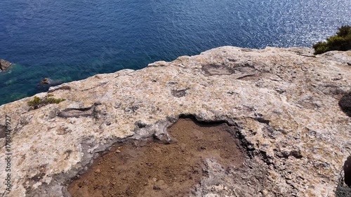 Cliff, Mellieħa, Malta
