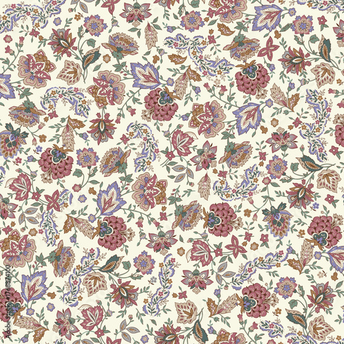 Beautiful arabesque pattern perfect for textiles,