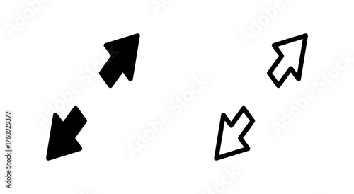 Fullscreen Icon symbol for apps and websites. Expand to full screen sign and symbol. Arrows symbol