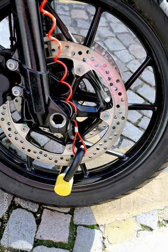 Antivol de moto sur une roue
