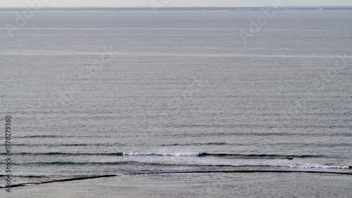 Vue sur l'océan atlantique, depuis le Phare des baleines, sur l'île de Ré