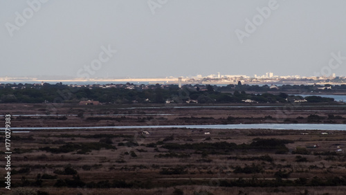 Vue sur l'océan atlantique, depuis le Phare des baleines, sur l'île de Ré