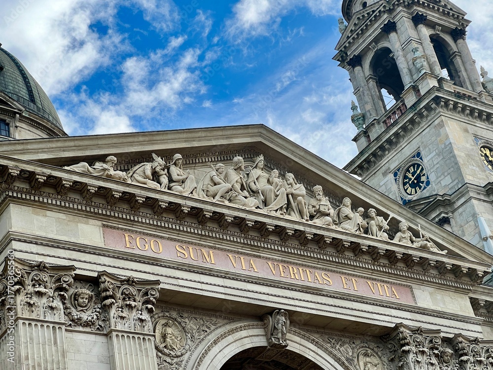 Fototapeta premium St. Stephen's basilica facade enjoying summer sky in budapest