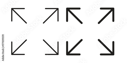 Expand arrows icon illustrations collection. editable stroke outline and flat style