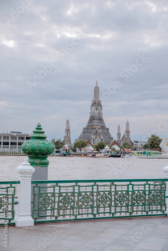 Wat Arun at cloudy sunset