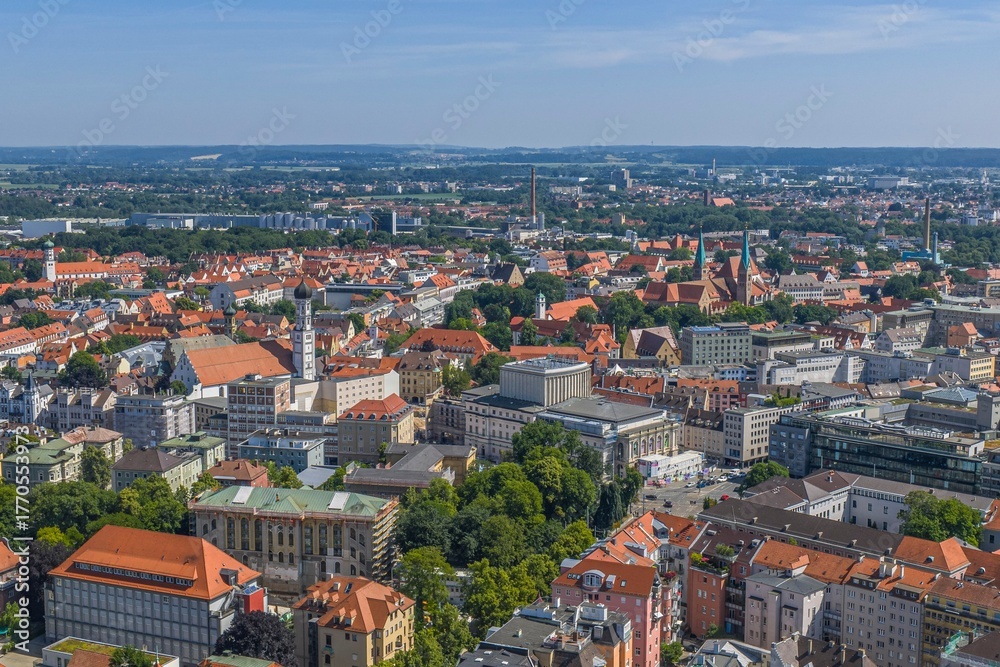 Obraz premium Ausblick auf die City der schwäbischen Bezirkshauptstadt Augsburg