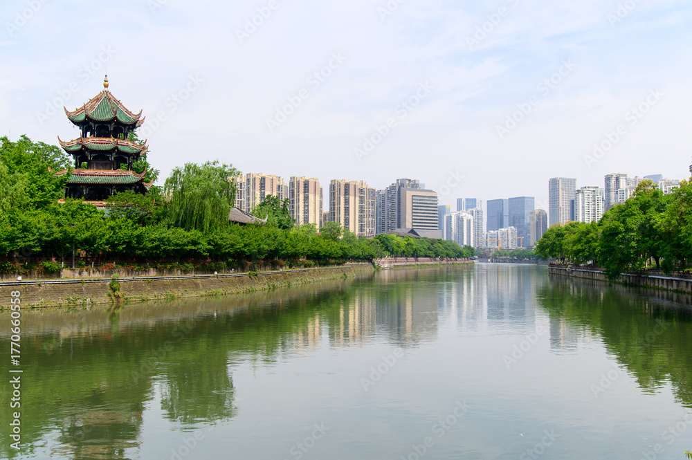 Fototapeta premium 中国の四川省にある成都のとても美しい風景Beautiful view of a famous tourist spot in Chengdu, Sichuan Province, China