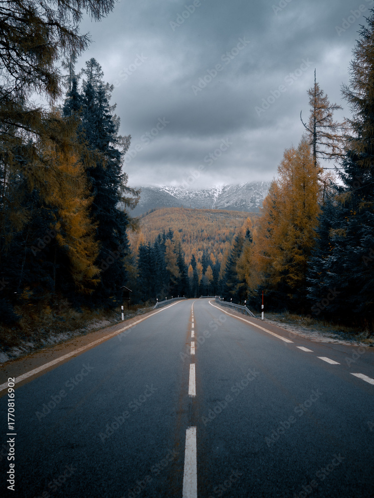 Fototapeta premium Slovakia, High Tatras, Vysoké Tatry, hills, landscape, lake