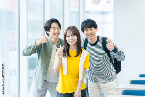 Fotografie ポーズする学生