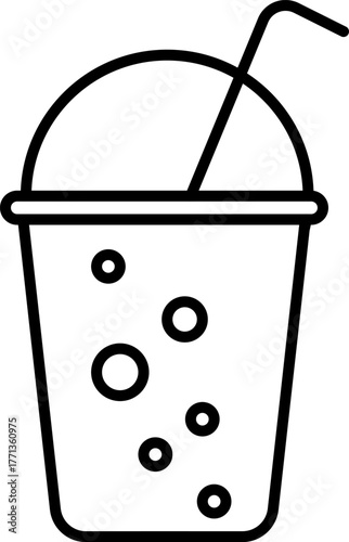 Drinks thin line icons set. Beverages and smoothies icon set. Cold water, cocktails, juice, hot drinks, champagne and wine glasses, coffee and tea vector symbols collection. Outline beverage menu set