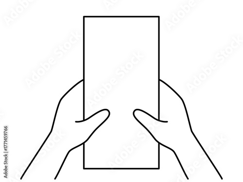 封筒を両手で持つイラスト(白黒)