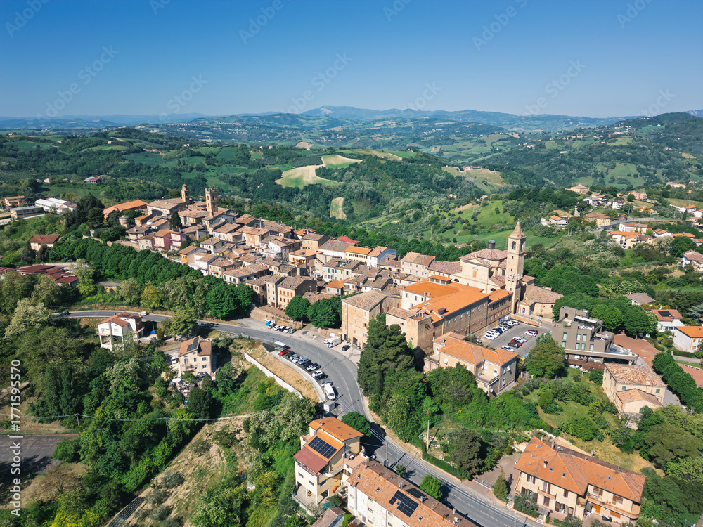 Fototapeta premium Italy, October 2025: Aerial view of the medieval village of Saludecio in the Province of Rimini in Emilia-Romagna.