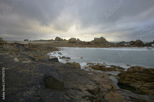 Wallpaper Mural Joli paysage de mer en soirée à Plougrescant - Bretagne France Torontodigital.ca