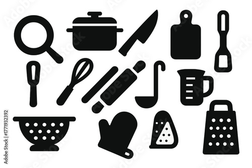Kitchen Utensil Icons. Solid style icons of kitchen utensils: frying pan, cooking pot, kitchen knife, cutting board, spatula,