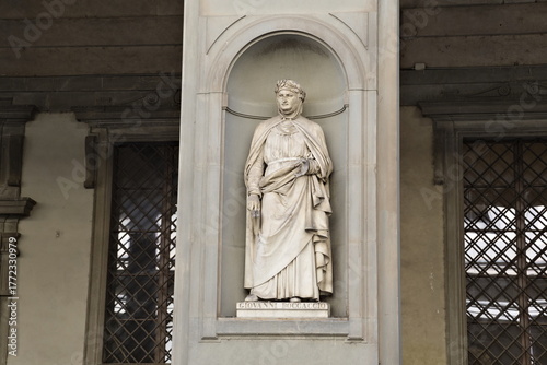 Statue by Giovanni Boccaccio. Exterior of the Uffizi Gallery, Florence