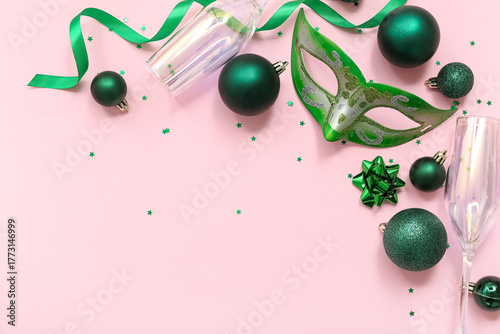 Composition with green carn...