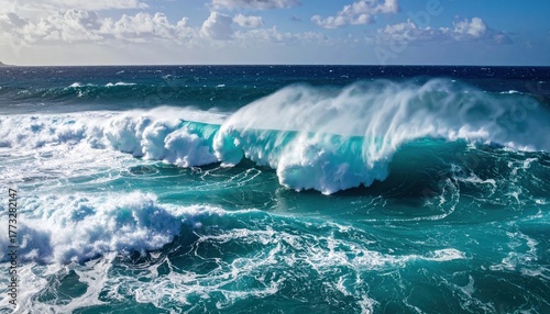 Fototapeta Naklejka Na Ścianę i Meble -  Large wave crests, crashing in turbulent, turquoise ocean water