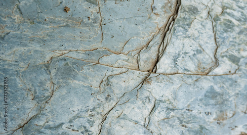 Tableau sur toile Textura natural de piedra gris azulada con grietas y detalles minerales