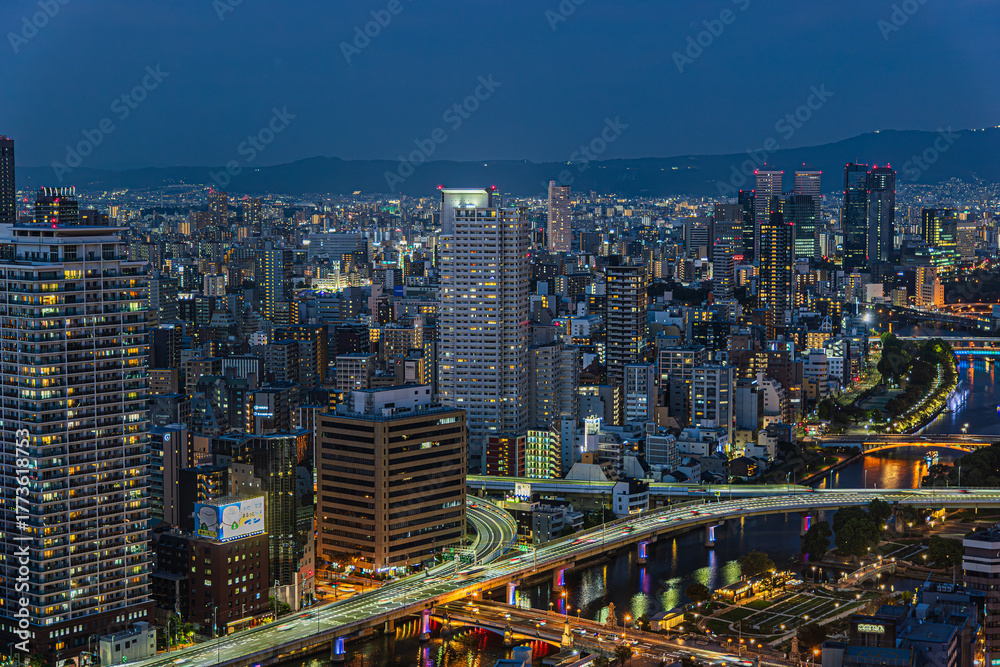 Naklejka premium 都市夜景