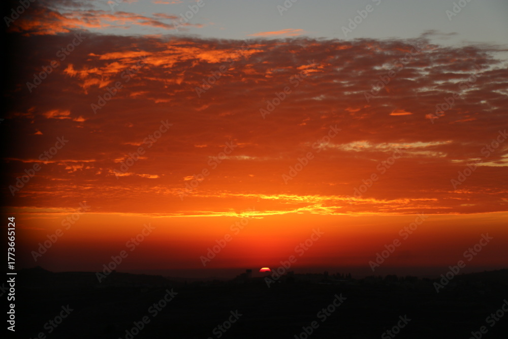 Obraz premium Great view of the sunset