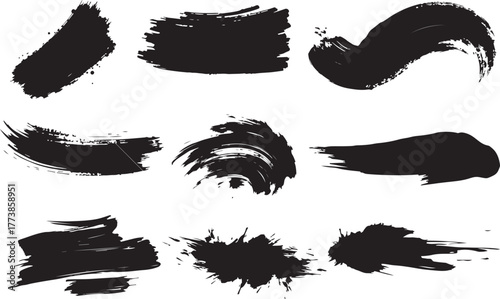 hand drawn grunge shapes