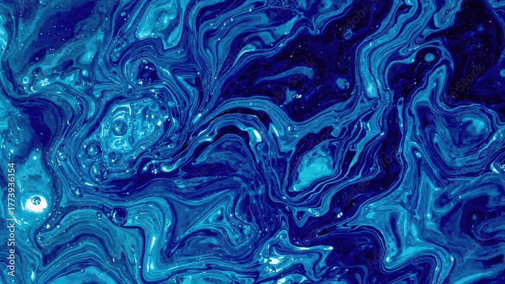 Obraz premium Vibrant blue marbled pattern with swirling lines and abstract textures.