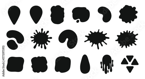 Fluid organic shapes, gradient blob forms, trendy vector illustration set.