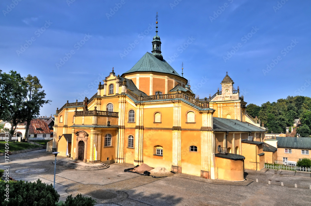 Fototapeta premium Basilica of the Visitation, a Baroque basilica minor located in Wambierzyce, Poland. 
