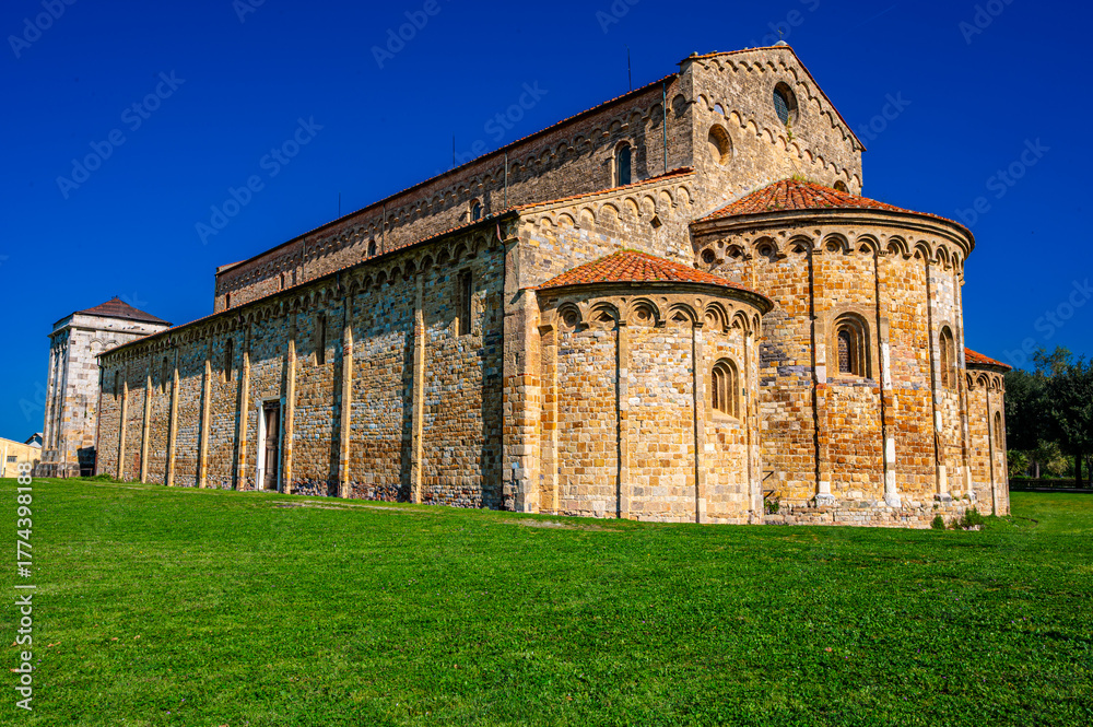 Fototapeta premium Kirche San Piera a Grado, Pisa, Italien