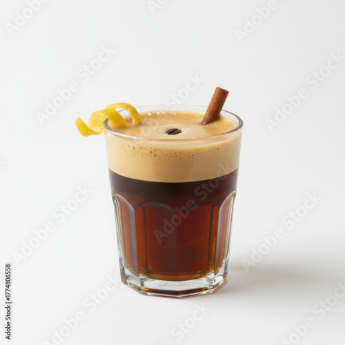 Un vaso de café carajillo