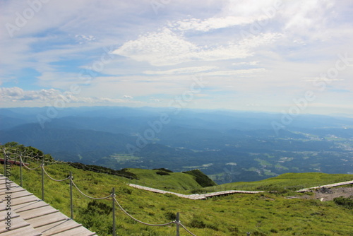 鳥取県”大山弥山” の景色『登山』大山頂上避難小屋！「伯耆大山」夏山登山道・登山初心者
