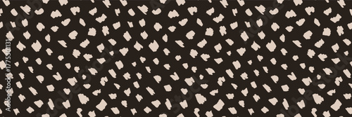Leopard print pattern. Animal texture seamless vector design. Abstract cheetah skin polka dot background. Modern jungle artistic bg. Wild fur retro irregular spots. Brush stroke shape fashion repeat