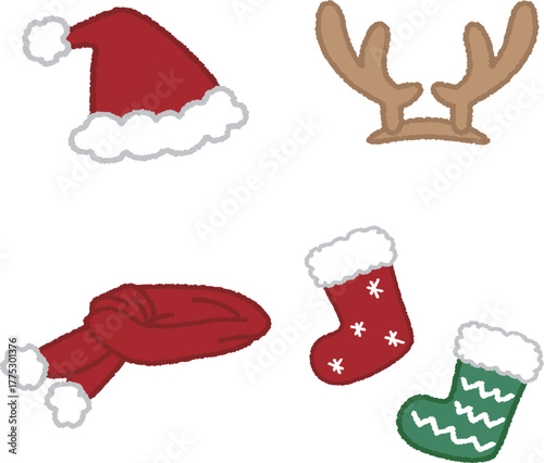 クリスマスの小物セット　サンタ帽　赤いマフラー　トナカイカチューシャ　靴下