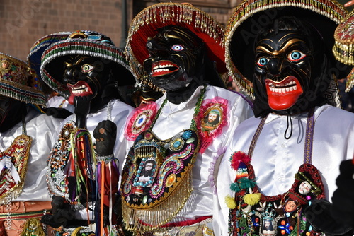 Papier peint Parade festive à Cusco. Pérou