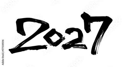 筆で書いた文字。2027と書いたもの。日本の年賀状用素材をイメージしたもの。