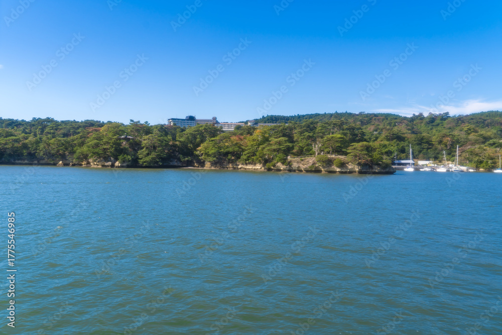 Naklejka premium 日本三景に数えられる松島の風景