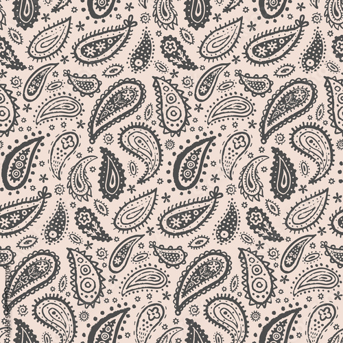 Retro seamless Paisley Pattern. Hand-Brushed Boho seamless pattern of Turkish cucumbers. Abstract Indian Paisley.
