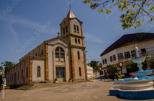 Facade of the Maria Estrela da Evangelização Parish, Santa Olimpia neighborhood, Piracicaba