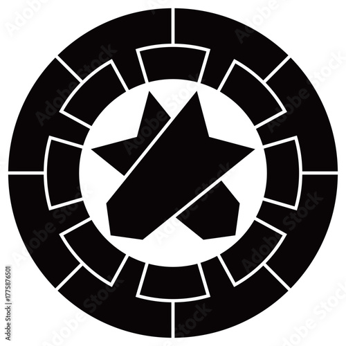 家紋です。源氏輪に違い矢筈と言います。